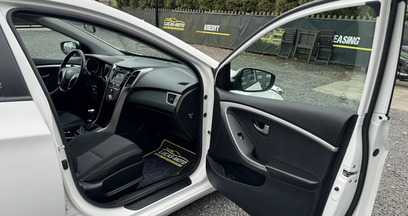 Hyundai I30 cena 34900 przebieg: 149000, rok produkcji 2014 z Praszka małe 742
